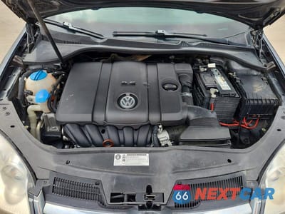 Zdjęcie 11 z 12 samochodu: 2010 VOLKSWAGEN JETTA S VIN:3VWJZ7AJ8AM026786 - miniatura
