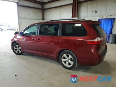 Drugie zdjęcie samochodu z przodu: 2015 TOYOTA SIENNA LE VIN:5TDKK3DC2FS689053 - miniatura