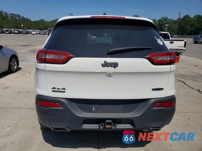 Zdjęcie 6 z 13 samochodu: 2016 JEEP CHEROKEE LATITUDE VIN:1C4PJMCS1GW279174 - miniatura