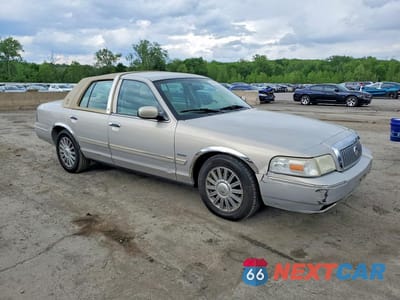 Czwarte zdjęcie samochodu z boku: 2010 MERCURY GRAND MARQUIS LS VIN:2MEBM7FV8AX625322 - miniatura