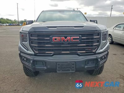 Piąte zdjęcie samochodu w środku: 2026 GMC SIERRA K1500 AT4X VIN:3GTUUFE84TG145193 - miniatura