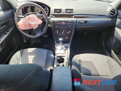 Zdjęcie 8 z 13 samochodu: 2007 MAZDA 3 I VIN:JM1BK32F371668014 - miniatura