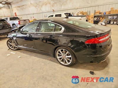 Drugie zdjęcie samochodu z przodu: 2015 JAGUAR XF 3.0 SPORT AWD VIN:SAJWJ0FF2F8U57813 - miniatura