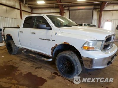 Czwarte zdjęcie samochodu z boku: 2012 DODGE RAM 1500 SLT VIN:1C6RD7GT7CS118423 - miniatura
