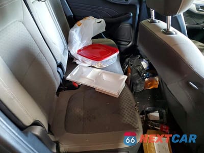 Zdjęcie 10 z 12 samochodu: 2022 FORD ESCAPE SE VIN:1FMCU9G6XNUB65260 - miniatura