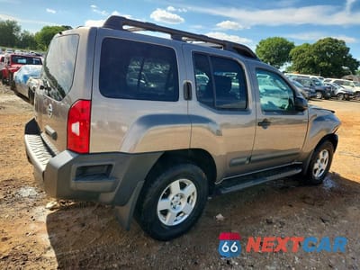 Trzecie zdjęcie samochodu z tyłu: 2005 NISSAN XTERRA S VIN:5N1AN08W65C618889 - miniatura