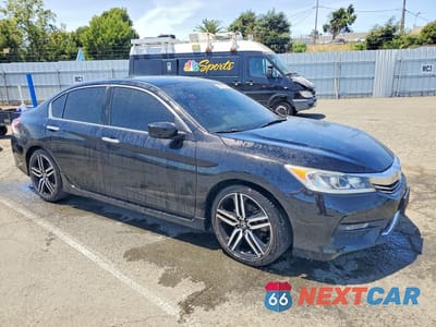 Czwarte zdjęcie samochodu z boku: 2016 HONDA ACCORD SPORT VIN:1HGCR2F53GA107065 - miniatura