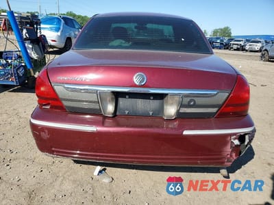 Zdjęcie 6 z 12 samochodu: 2006 MERCURY GRAND MARQUIS VIN:2MHFM75W96X641891 - miniatura
