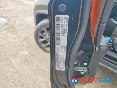 Zdjęcie 13 z 13 samochodu: 2021 JEEP COMPASS 80TH EDITION VIN:3C4NJDEB7MT524887 - miniatura