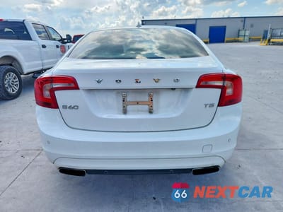 Zdjęcie 6 z 13 samochodu: 2015 VOLVO S60 PREMIER VIN:YV140MFK0F2355470 - miniatura