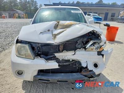 Piąte zdjęcie samochodu w środku: 2011 NISSAN FRONTIER S VIN:1N6AD0EV9BC440939 - miniatura