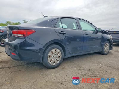 Trzecie zdjęcie samochodu z tyłu: 2018 KIA RIO LX VIN:3KPA24AB9JE058946 - miniatura