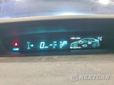 Zdjęcie 9 z 13 samochodu: 2014 TOYOTA PRIUS TWO VIN:JTDKN3DU1E1761548 - miniatura
