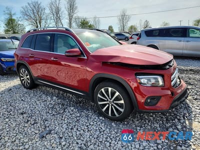 Czwarte zdjęcie samochodu z boku: 2020 MERCEDES-BENZ GLB 250 4MATIC VIN:W1N4M4HBXLW056332 - miniatura