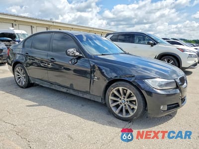 Czwarte zdjęcie samochodu z boku: 2011 BMW 328 XI SULEV VIN:WBAPK5C51BA662385 - miniatura