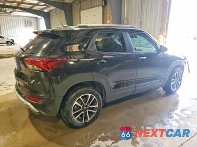 Trzecie zdjęcie samochodu z tyłu: 2025 CHEVROLET TRAILBLAZER LT VIN:KL79MPSLXSB189336 - miniatura