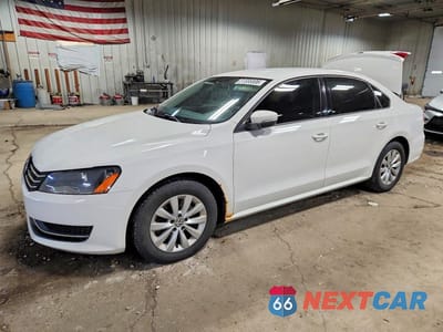2013 VOLKSWAGEN PASSAT S 1VWAH7A32DC056697 - główne zdjęcie licytacji z USA - miniatura