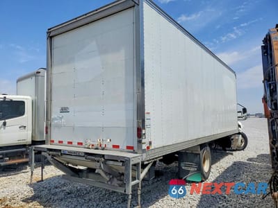 Trzecie zdjęcie samochodu z tyłu: 2024 INTERNATIONAL MV607 BOX TRUCK - CLN TITLE - PRI FLEET VIN:3HAEUMML3RL729191 - miniatura