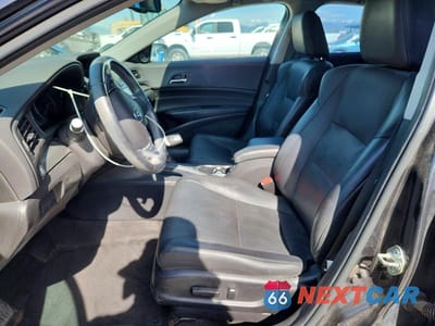 Zdjęcie 7 z 12 samochodu: 2016 ACURA ILX PREMIUM VIN:19UDE2F74GA002195 - miniatura