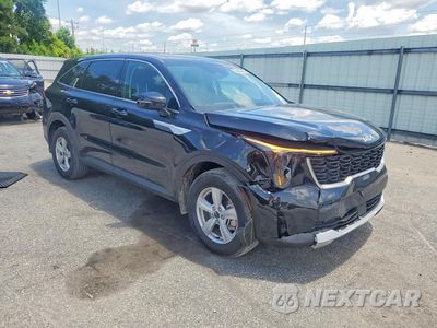Czwarte zdjęcie samochodu z boku: 2026 KIA SORENTO LX VIN:5XYRG4JC6TG415955 - miniatura