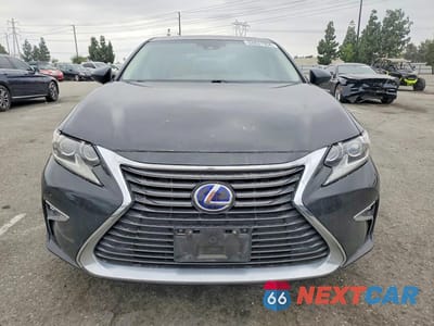 Piąte zdjęcie samochodu w środku: 2017 LEXUS ES 300H VIN:JTHBW1GG7H2134213 - miniatura