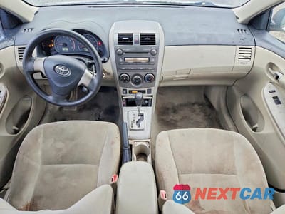 Zdjęcie 8 z 12 samochodu: 2011 TOYOTA COROLLA LE VIN:2T1BU4EE2BC731451 - miniatura