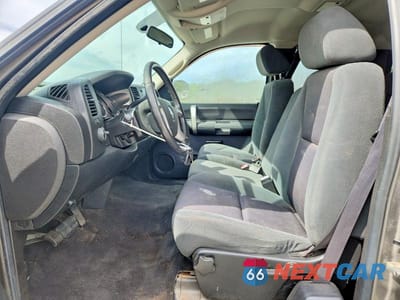 Zdjęcie 7 z 12 samochodu: 2009 CHEVROLET SILVERADO K1500 LT VIN:1GCEK29C89Z224487 - miniatura