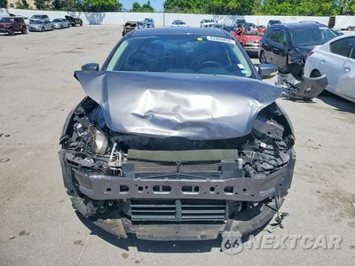 Piąte zdjęcie samochodu w środku: 2014 FORD FOCUS SE VIN:1FADP3K22EL159174 - miniatura