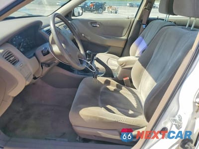 Zdjęcie 7 z 12 samochodu: 1999 HONDA ACCORD DX VIN:1HGCF8543XA012042 - miniatura