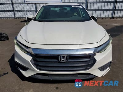 Piąte zdjęcie samochodu w środku: 2019 HONDA INSIGHT EX VIN:19XZE4F54KE013444 - miniatura