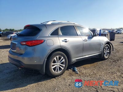 Trzecie zdjęcie samochodu z tyłu: 2014 INFINITI QX70 BASE VIN:JN8CS1MU3EM450675 - miniatura