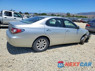 Trzecie zdjęcie samochodu z tyłu: 2004 LEXUS ES 330 VIN:JTHBA30G245042679 - miniatura