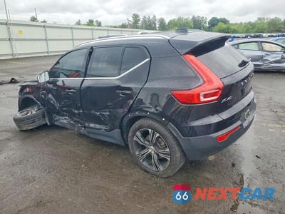 Drugie zdjęcie samochodu z przodu: 2019 VOLVO XC40 T5 INSCRIPTION VIN:YV4162UL9K2101805 - miniatura