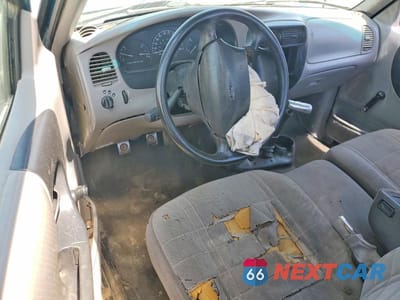 Zdjęcie 8 z 11 samochodu: 1996 FORD RANGER VIN:1FTCR10U6TUC37519 - miniatura