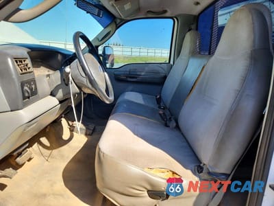 Zdjęcie 7 z 13 samochodu: 2004 FORD F350 SUPER DUTY VIN:1FDWF36S64EC71457 - miniatura