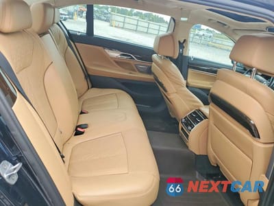 Zdjęcie 10 z 12 samochodu: 2016 BMW 750 XI VIN:WBA7F2C59GG419558 - miniatura