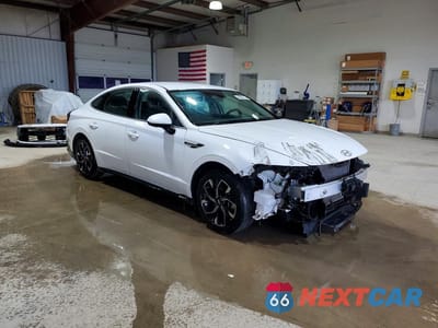 Czwarte zdjęcie samochodu z boku: 2025 HYUNDAI SONATA SEL VIN:KMHL64JA6SA439898 - miniatura