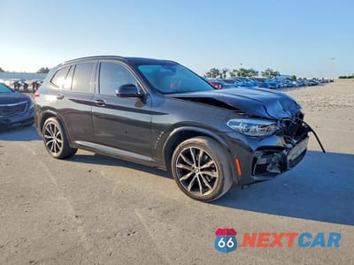 Czwarte zdjęcie samochodu z boku: 2019 BMW X3 SDRIVE30I VIN:5UXTR7C59KLR52191 - miniatura