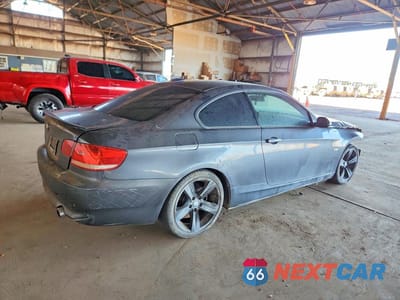 Trzecie zdjęcie samochodu z tyłu: 2008 BMW 335 I VIN:WBAWB73598P043398 - miniatura