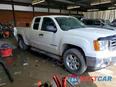 Czwarte zdjęcie samochodu z boku: 2012 GMC SIERRA K1500 SLE VIN:1GTR2VE77CZ305791 - miniatura