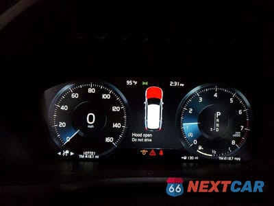 Zdjęcie 9 z 14 samochodu: 2017 VOLVO XC90 T6 VIN:YV4A22PK9H1157790 - miniatura