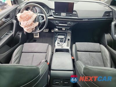 Zdjęcie 8 z 13 samochodu: 2022 AUDI SQ5 SPORTBACK PREMIUM VIN:WA114AFY1N2108662 - miniatura