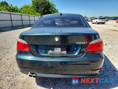 Zdjęcie 6 z 12 samochodu: 2008 BMW 528 I VIN:WBANU53548CT07189 - miniatura