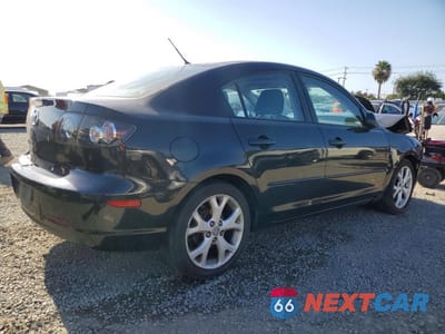 Trzecie zdjęcie samochodu z tyłu: 2008 MAZDA 3 I VIN:JM1BK32G281134772 - miniatura