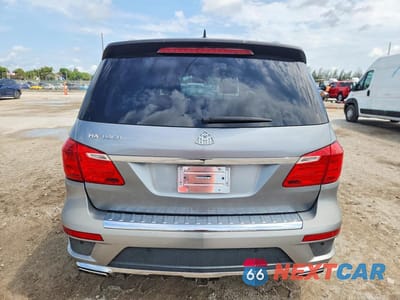 Zdjęcie 6 z 12 samochodu: 2014 MERCEDES-BENZ GL 550 4MATIC VIN:4JGDF7DEXEA311379 - miniatura