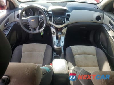 Zdjęcie 8 z 13 samochodu: 2015 CHEVROLET CRUZE LS VIN:1G1PA5SH4F7210427 - miniatura