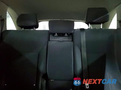 Zdjęcie 10 z 13 samochodu: 2018 KIA SORENTO LX VIN:5XYPGDA35JG405020 - miniatura