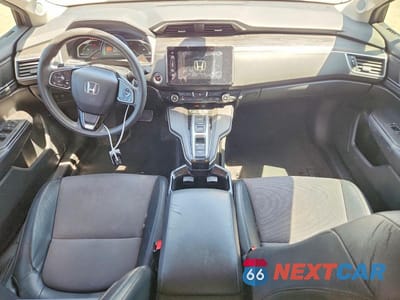Zdjęcie 8 z 12 samochodu: 2018 HONDA CLARITY VIN:JHMZC5F19JC018040 - miniatura