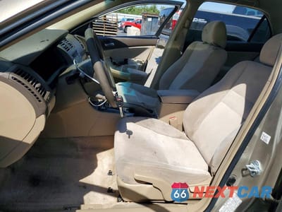 Zdjęcie 7 z 12 samochodu: 2003 HONDA ACCORD LX VIN:JHMCM56363C076582 - miniatura