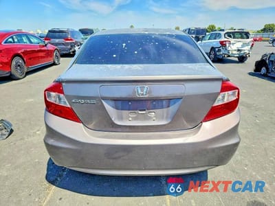 Zdjęcie 6 z 12 samochodu: 2012 HONDA CIVIC EX VIN:2HGFB2F8XCH588035 - miniatura